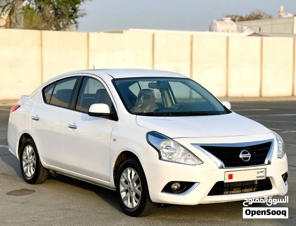 NISSAN SUNNY  2022  Full Option  Only 42000 Kms  Single Owner used