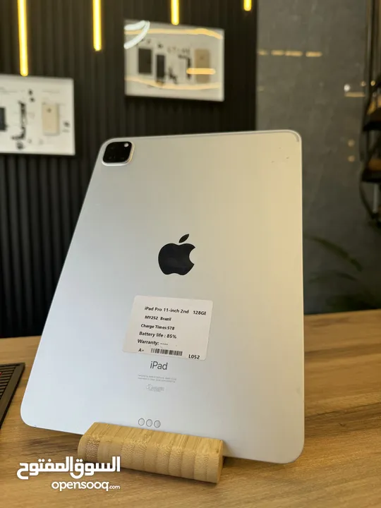 iPad Pro 11 2nd gen iPad Pro 128GB WiFi iPad Pro بطارية 85% آيباد برو لون أبيض iPad A12Z للبيع iPad