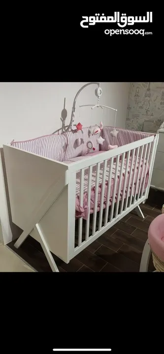 Wooden white Baby crib  سرير بيبي خشب ابيض