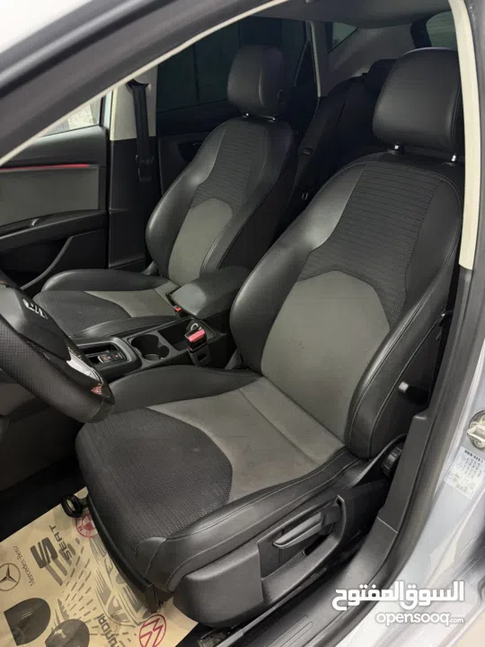 سيات ليون فل بدون فتحه  ماتور 1500 سي سي