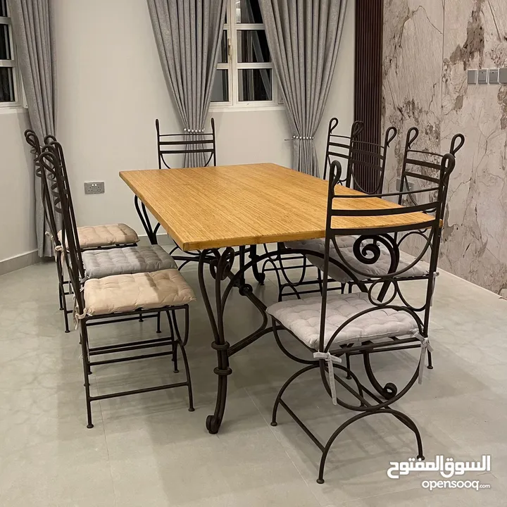 Dining table for 8 people