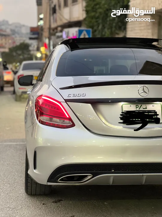 سياره مرسيدس C300