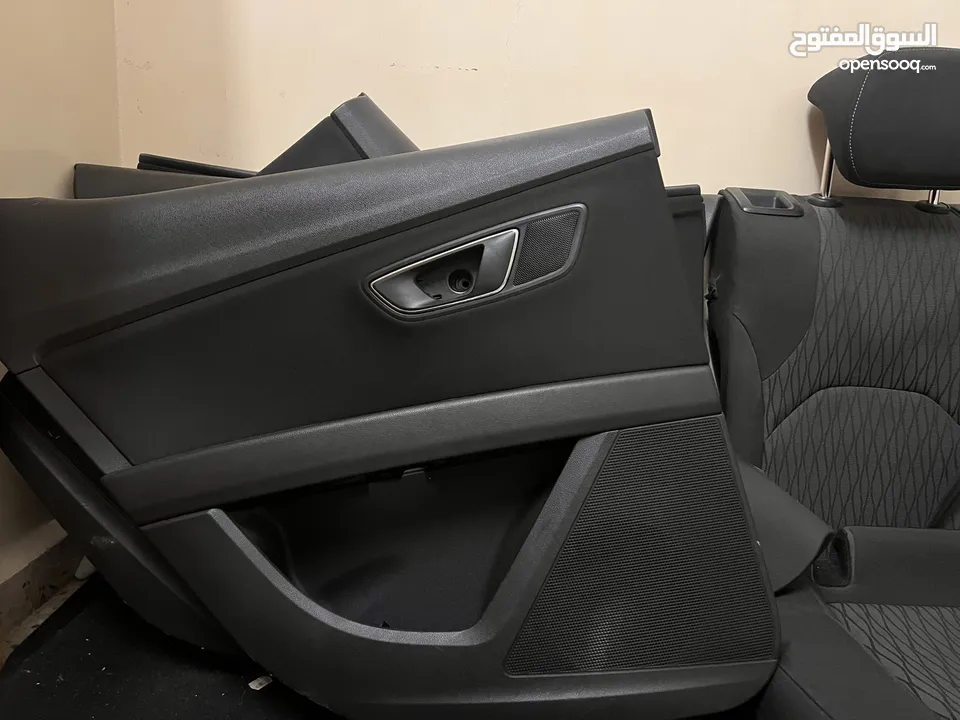 غرفة سيت ليون اف ار