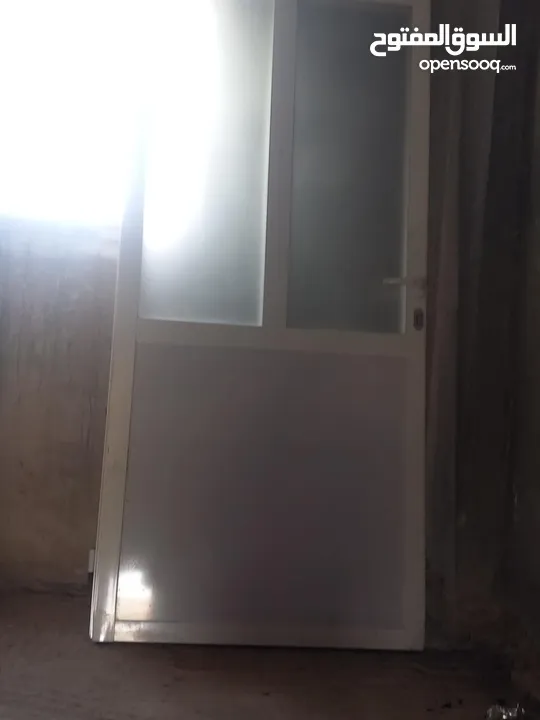 باب المنيوم للبيع