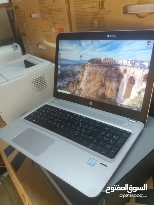 HP i5  كرتين شاشة