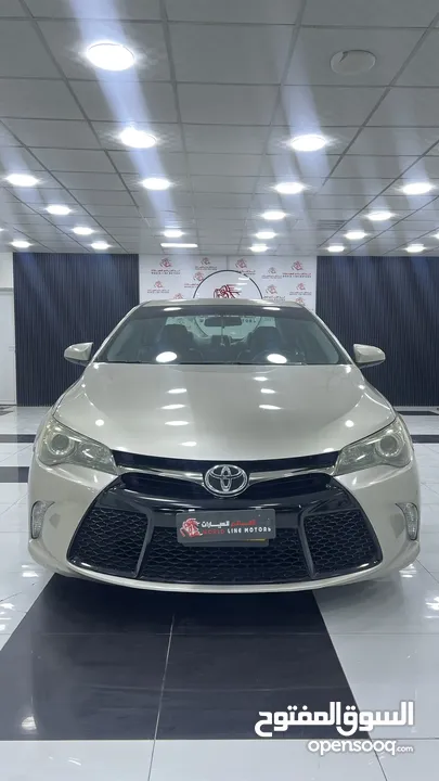 Toyota Camry se 2016