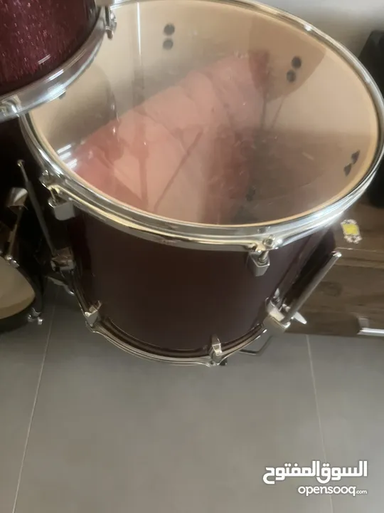 Yamaha Drum set with Paiste cymbals Negotiable price