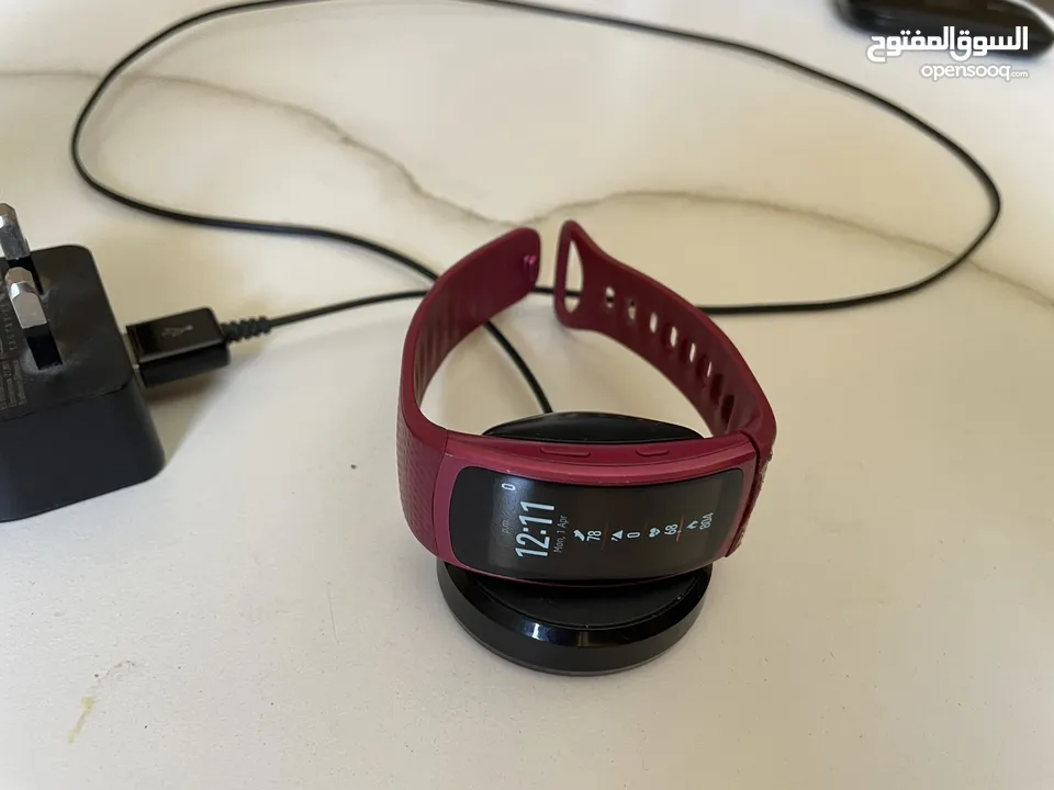 ساعة سامسونغ ذكية Samsung Gear Fit2