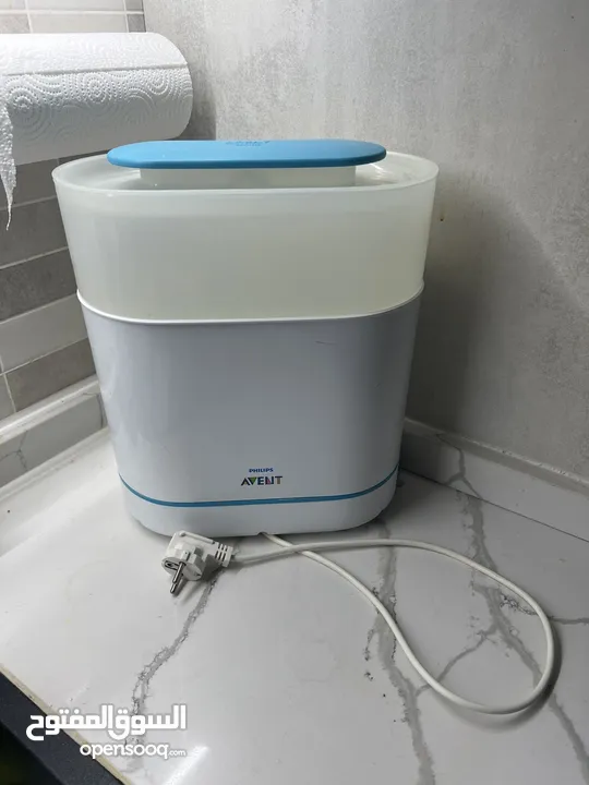 معقمه رضاعات  من ماركه Phillips avent