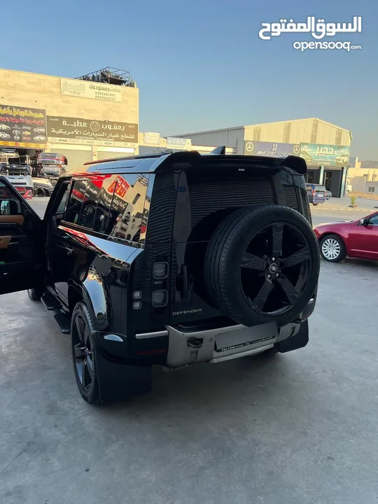 ديفندر P400 X Dynamic