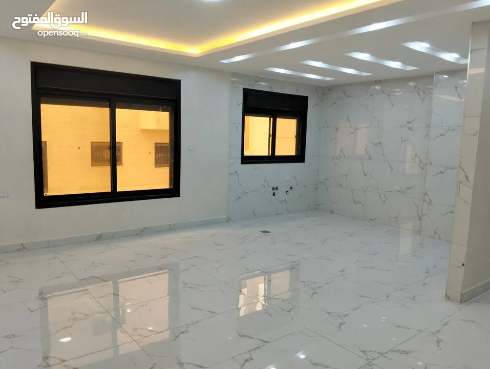 شقة جديدة لم تسكن للبيع اعلان رقم (SL2007)