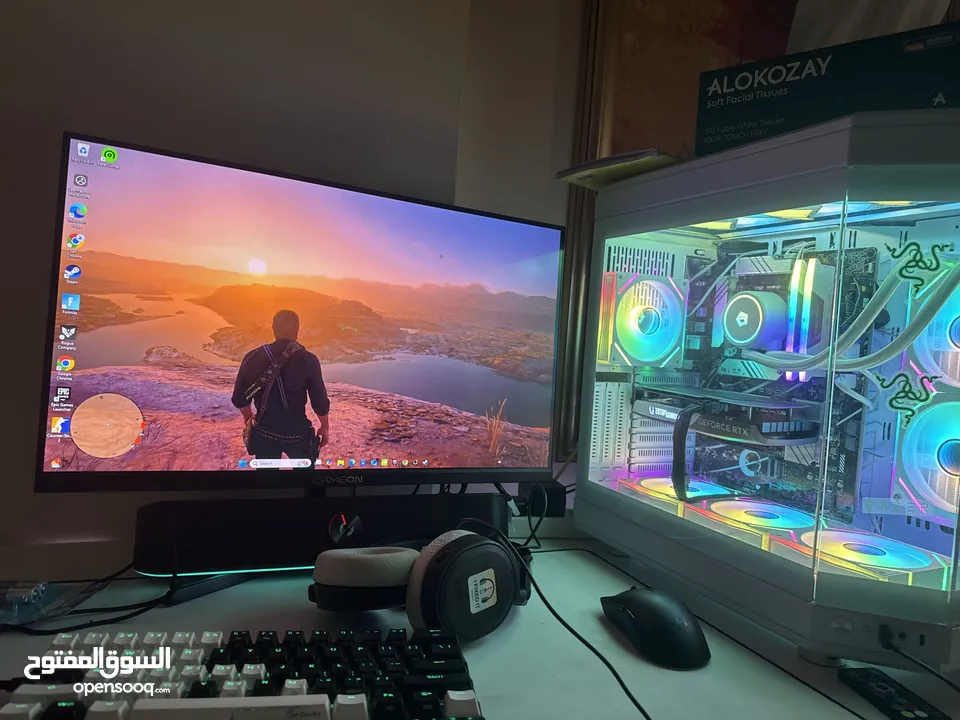 NEW PC 4060 i512700K it takes a lot of pace in my room and you can have it with a free monitor 360hz