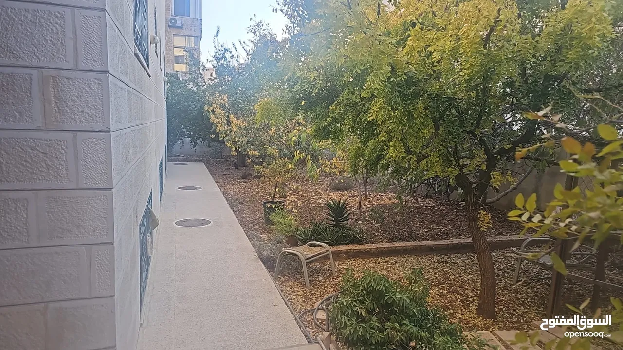فيلا فاخرة للبيع في الجندويل