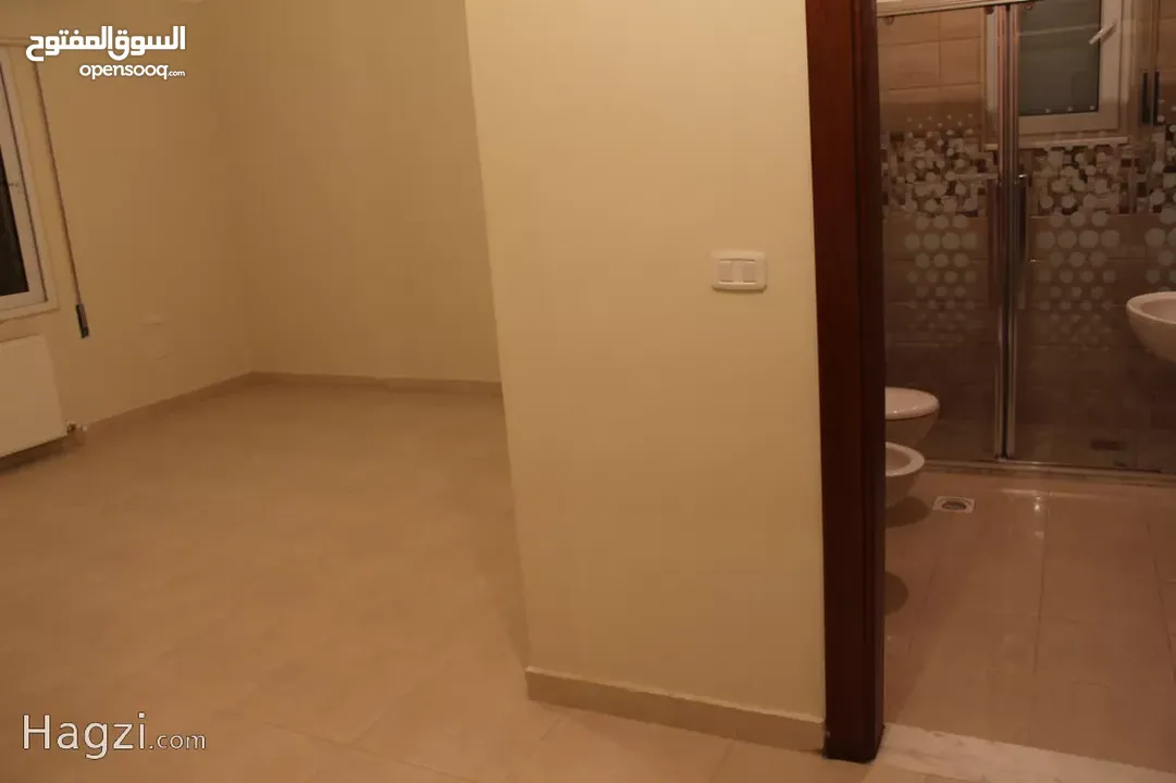 شقة غير مفروشة للإيجار 180م2 ( Property 11340 ) سنوي فقط