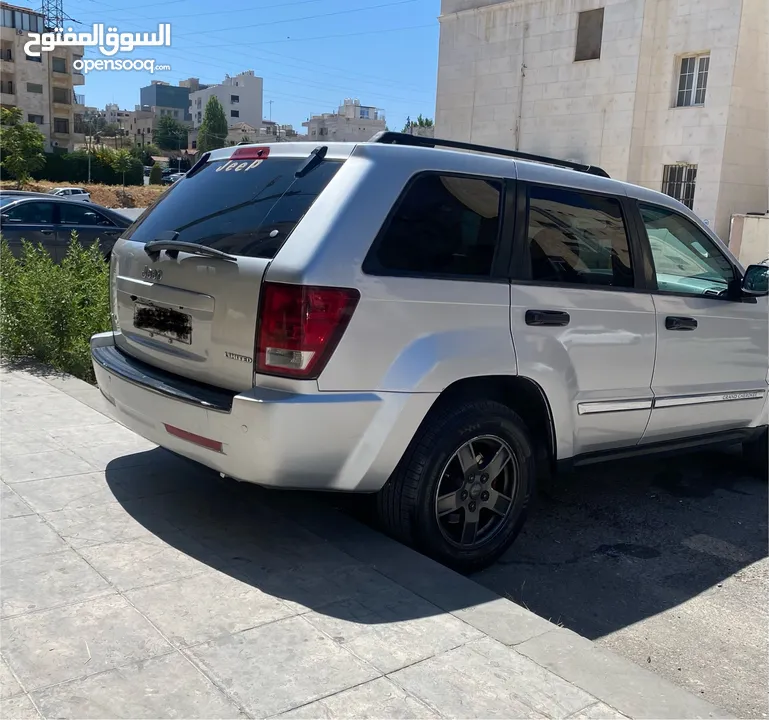 جيب شروكي 2005 للبيع