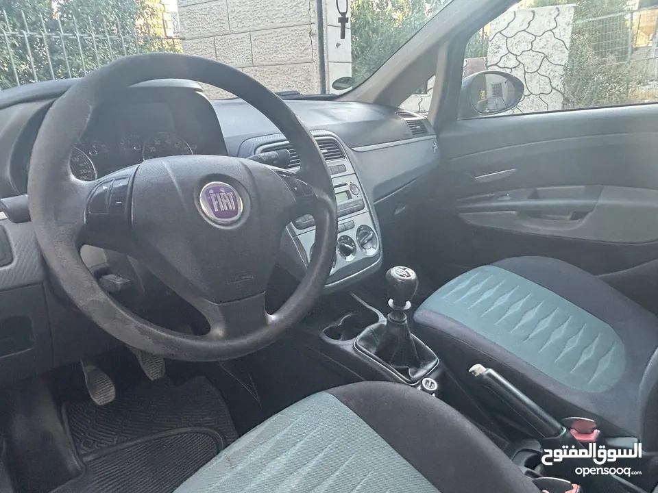 Fiat Grand Punto 2010 for Sale ‎فيات جراند بونتو 2010 بحالة ممتازة