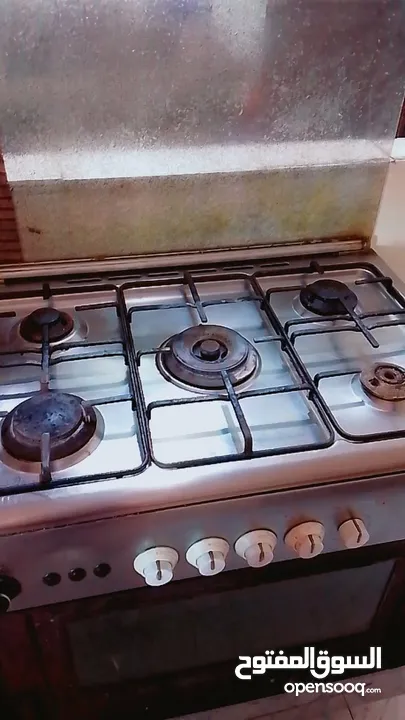 ثلاجه وغاز مع فرن   علفحص
