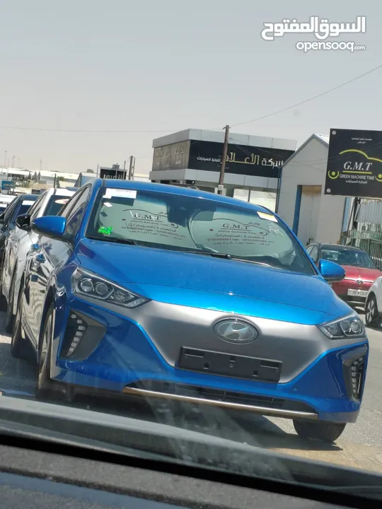 للبيع هيونداي أيونيك فل الفل مع فتحه بحاله الوكاله وارد كوري ممشى قليل....