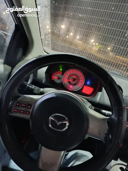 مازدا 2 ضفة 2009