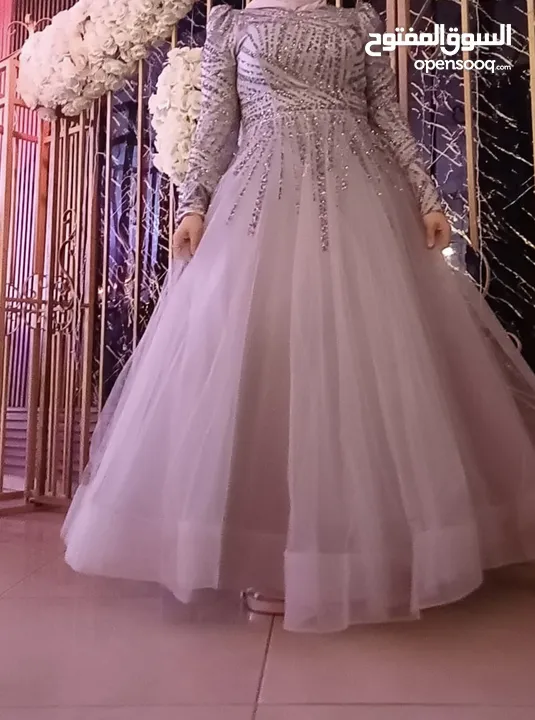 فستان للاجار  من خزانة نسرين