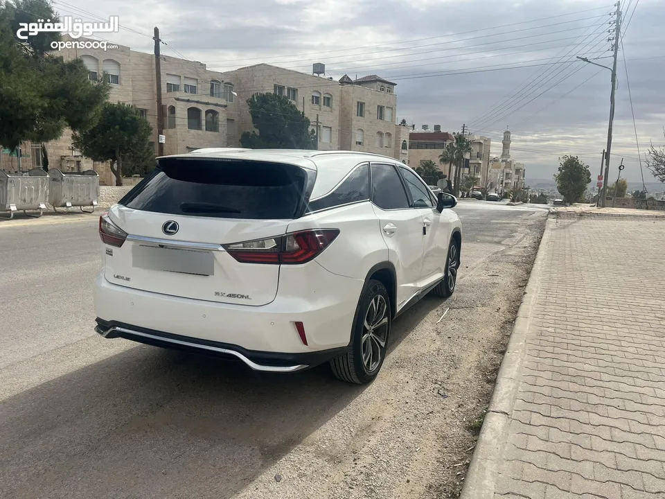 لكزس RX450hL موديل 2018 لون ابيض لؤلؤي وارد وصيانه الوكاله اعلى تصنيف من فئتها