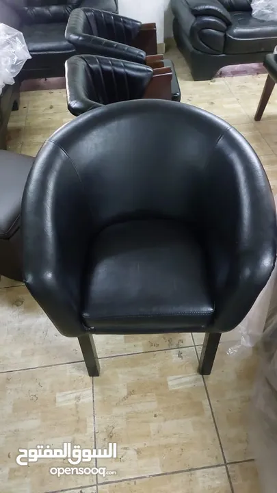 كرسي انتظار ثلاثي معدني