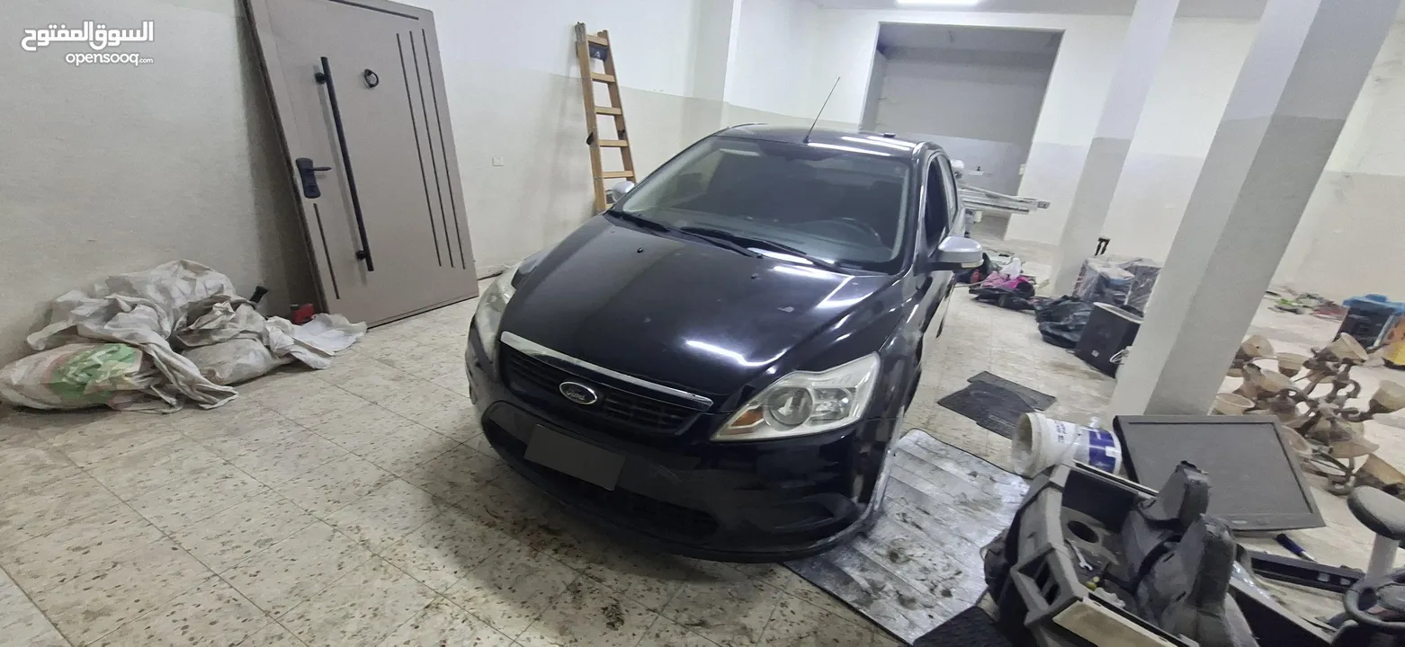 فورد فوكس موديل 2010_اتومتيك _ماتور 1600اصل برايفت فحص نظيف نص كاش ونص شيكات