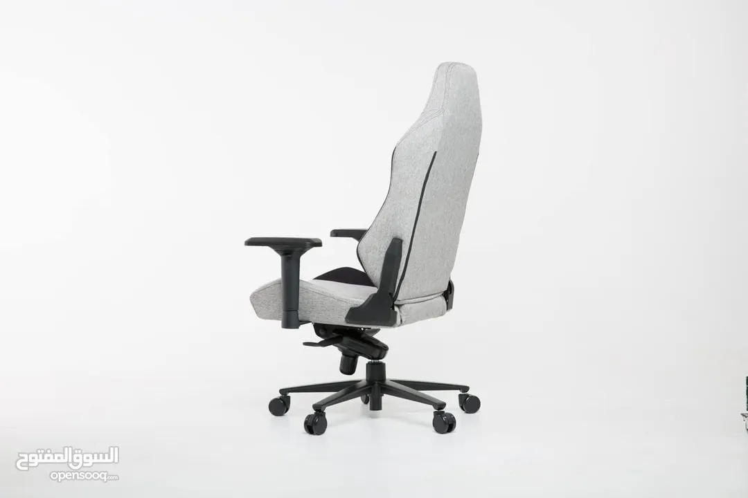 كرسي جيمنغ مريح لساعات اللعب الطويلة لون ابيض Dragon War Gaming Chair GC-023  السعر شامل التوصيل