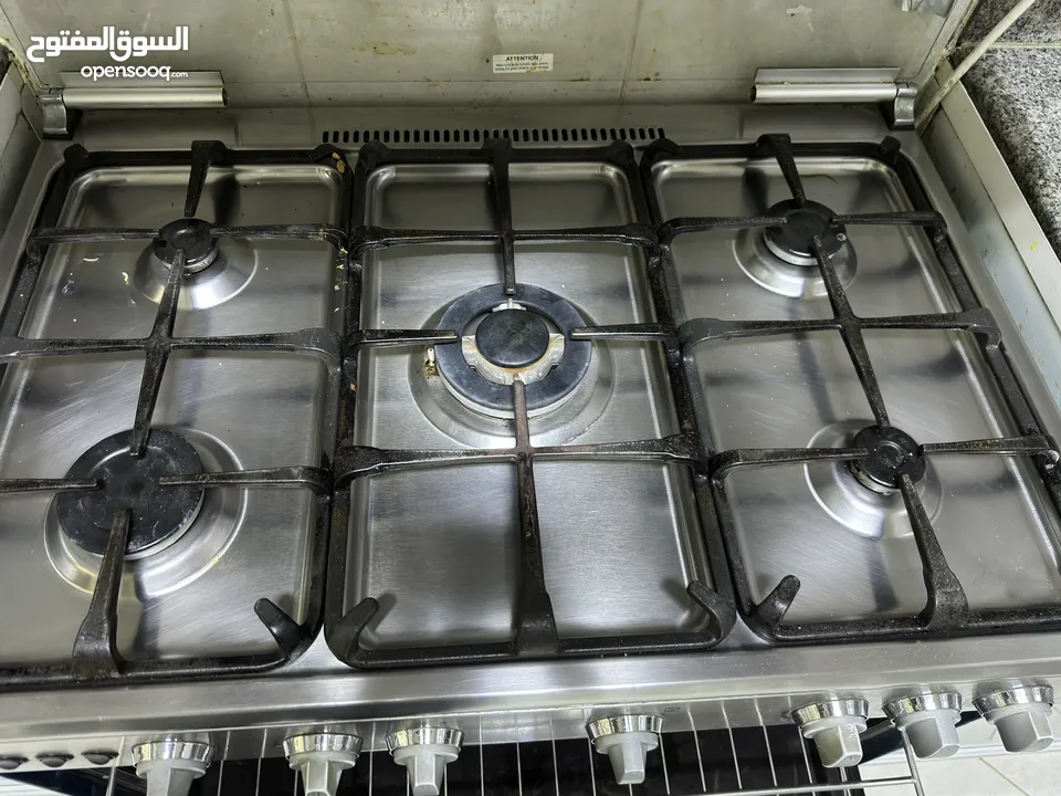 Media Cooking range with oven for sale in great condition