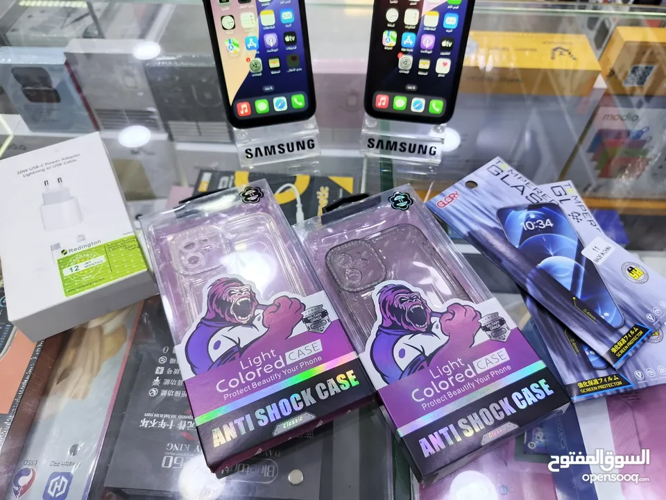 تفاح القوي وصل iphone 11 جيجا 128 بطارية 71 وايضاا 73 مغير شاشة اصلية فقط معه بكج هدية يتوفر توصيل