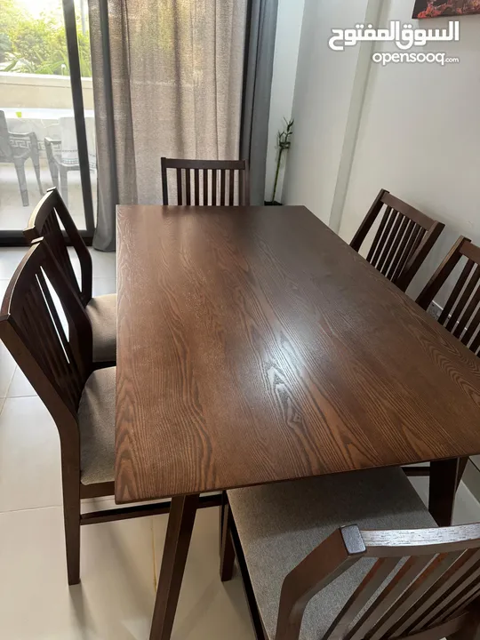 Dining table set 6 chairs جلسة طعام طاولة مع 6 كراسي