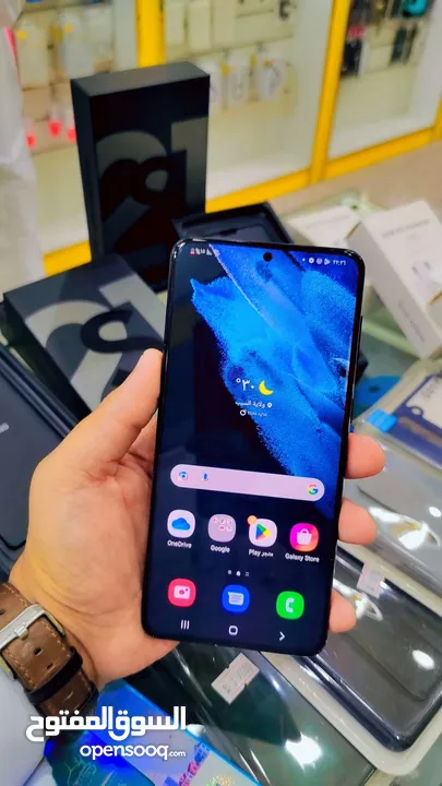 عرض خااص : Samsung S21 plus 128gb هواتف نظيفة جدا مع ملحقاته و بأقل سعر من دكتور فون