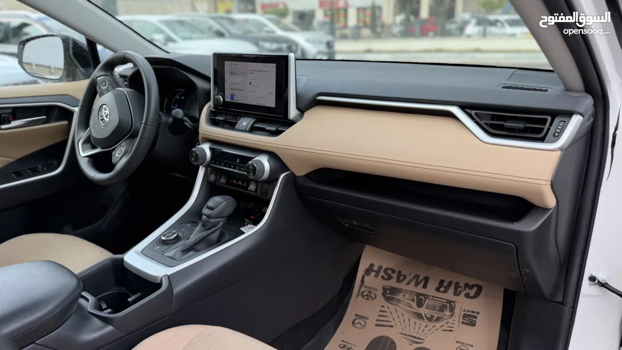 تويوتا RAV4 ترخيص 2023 محرك 2500 هايبرد  جير أوتوماتيك 296 حصان