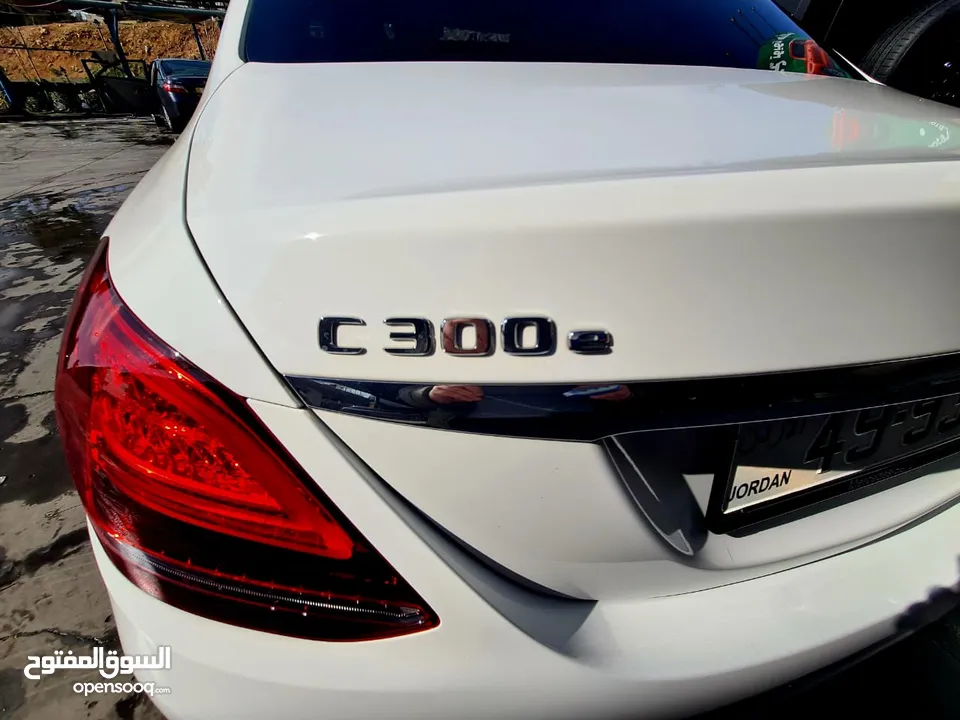 مرسيدس بنز C300e هايبرد ـ plug in  وارد المانيا مالك أول من المانيا