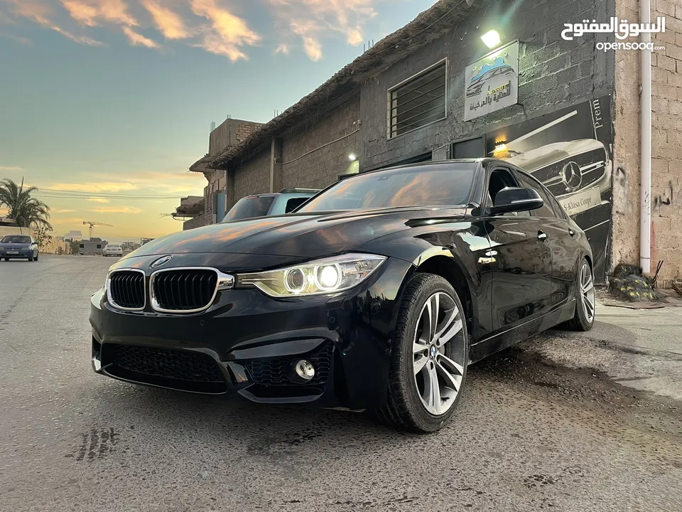 BMW F30 335i Sport محلية الدار