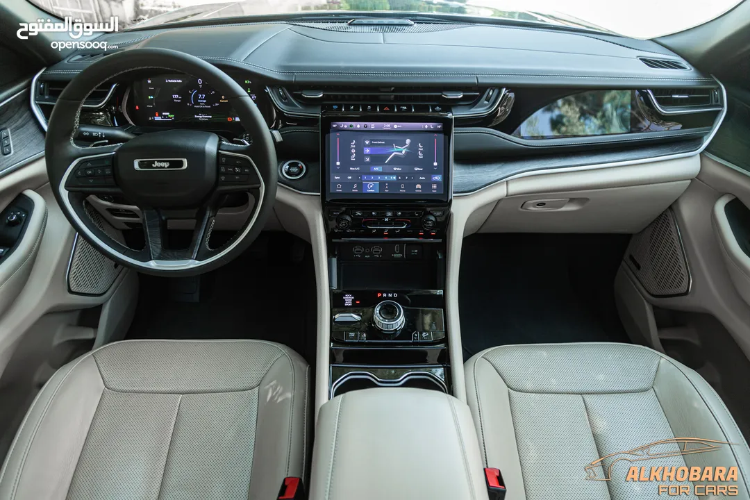 Jeep Grand Cherokee 2022 Limited Plug in hybrid 4xe  السيارة بحالة ممتازة جدا و قطعت