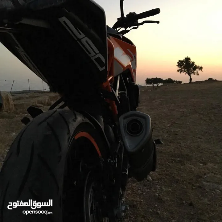 ماتور ممتاز جير ممتاز Ktm 250cc للبيع ضفه قانوني جير عادي 2017