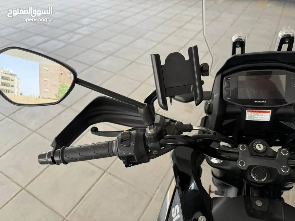سوزوكي v strom 250 اسود بحالة الوكالة