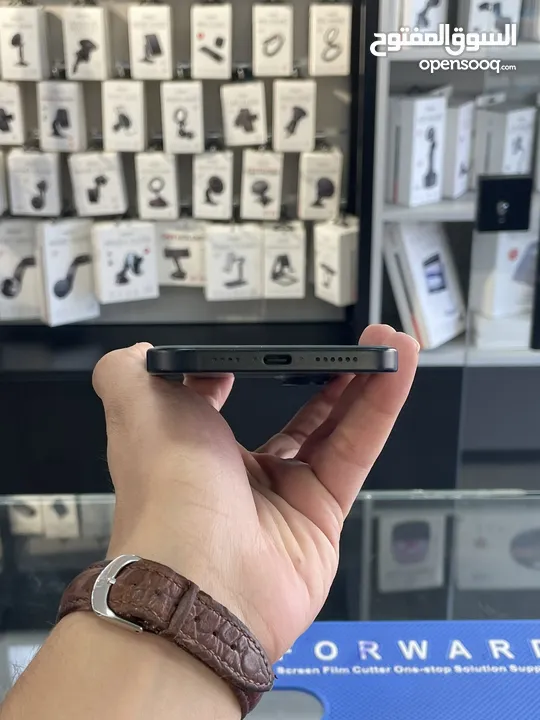 Iphone16promax white 512 gb للبيع