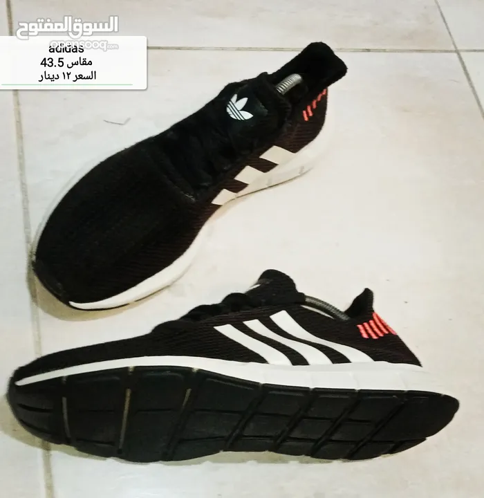 adidas مقاس 43   اصلي السعر 12 دينار غير واصل السعر نهائي