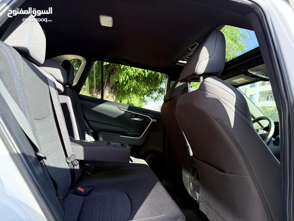 تويوتا راف فور 2023 SE جمرك اليوم فحص كامل عداد قليل بطارية ليثيوم4/4
