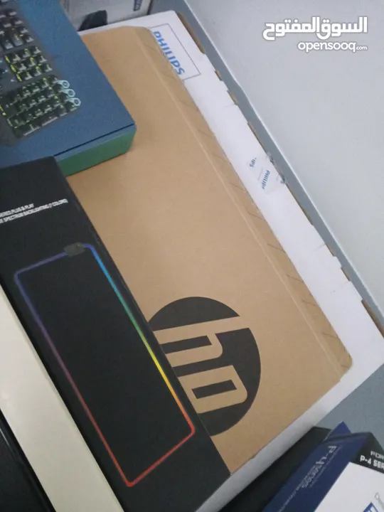 LAPTOP HP شبه جديد استخدام خفيف جدا