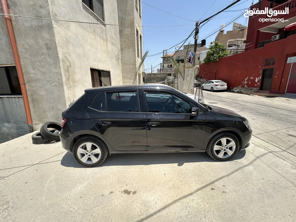 سكودا فابيا جير عادي