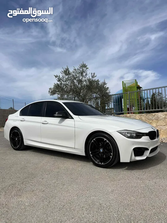 BMW 318i F30