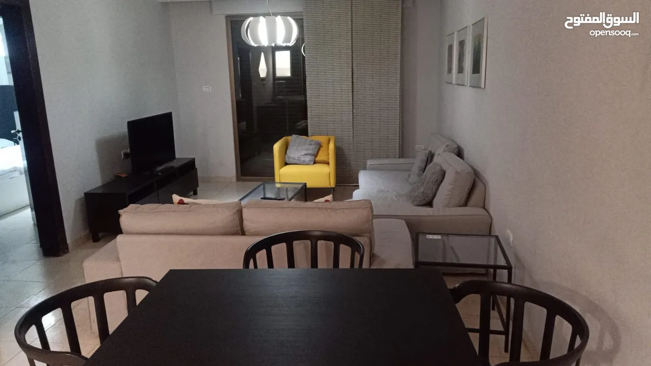 Furnished apartment 4th circle شقة مفروشة للإيجار