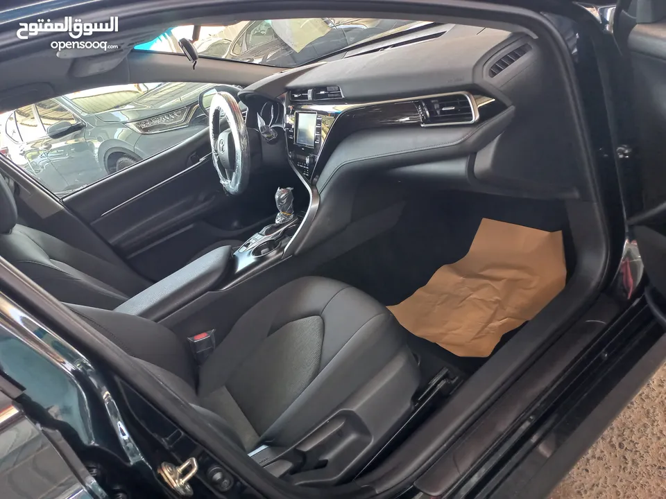 TOYOTA CAMRY HYBRID LITHIUM LE 2020 (تويوتا كامري هايبرد 2020 ليثيوم LE )