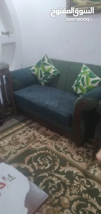 طقم كنب مستعمل نظيف جدا بحاله الوكاله