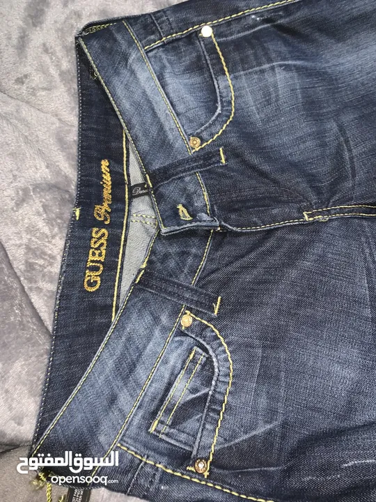 جينز براند guess