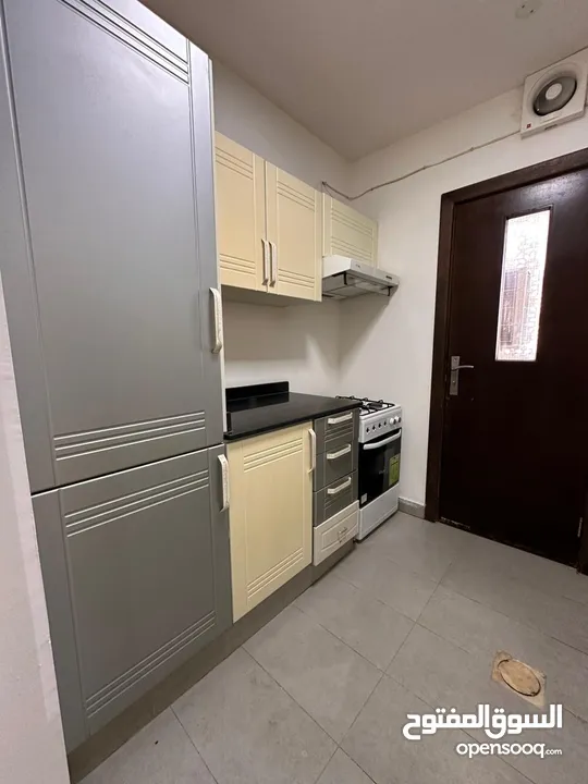 Flat for rent in mabilla Near arab sweets - شقة للايجار بالمعبيلة بالقرب من عرب سويت