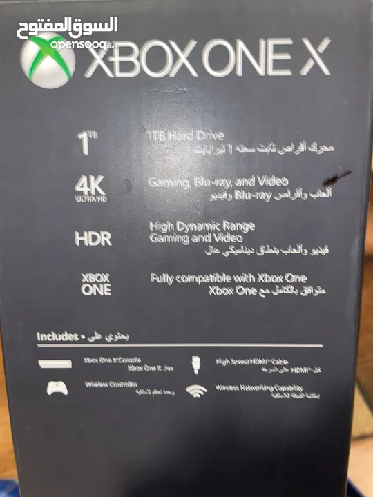 Xbox one x استعمال خفيف مع العاب